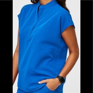 COPY - Figs Rafaela™ Oversized Scrub Top size M